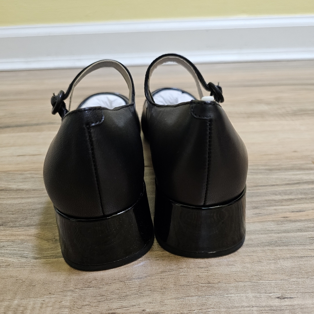 Marc Fisher LTD Marla Cap Toe Mary Jane Pump - Picture 6 of 10